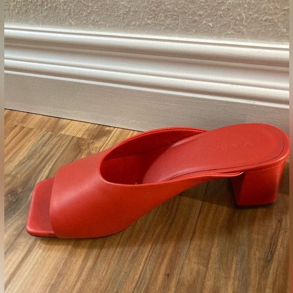 Vince. Elizabeth block heel mule sandals - Picture 4 of 6